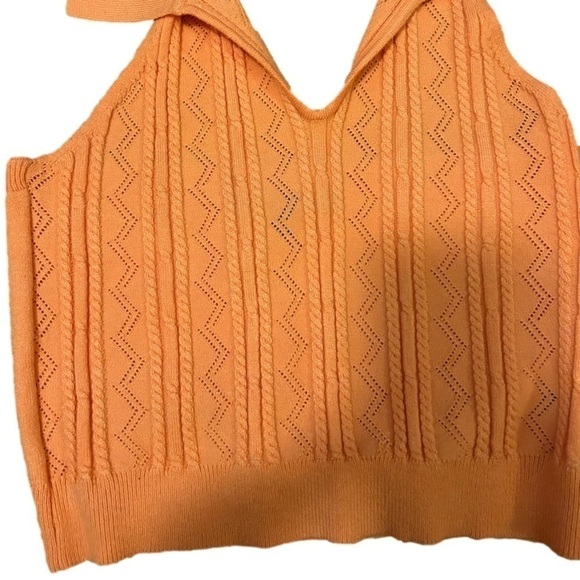 Orange cropped collared top - Picture 3 of 4